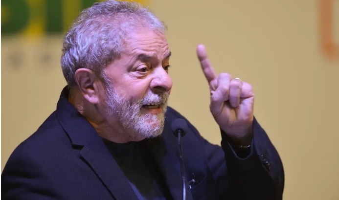 Presidente Lula diz que é inaceitável e deve ser repudiado o atentado contra Trump