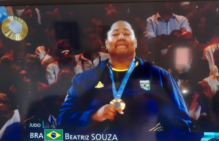 Beatriz Souza vence final do judô e garante 1º ouro do Brasil