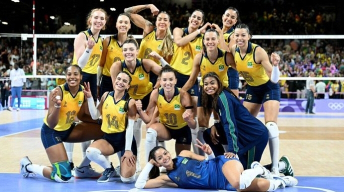 Brasil vence a Turquia e conquista bronze no vôlei feminino