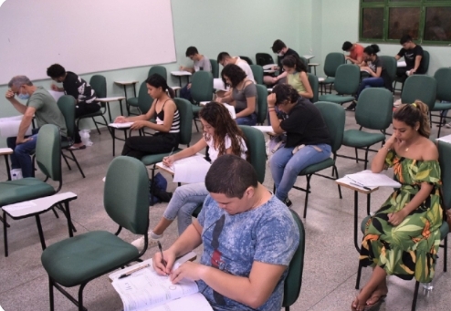 Vestibular e SIS da UEA: prazo para inscrições termina no dia 29 de agosto