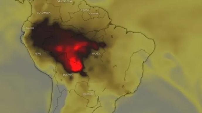 Mancha de fogo com mais de 500 km de extensão toma conta da Amazônia