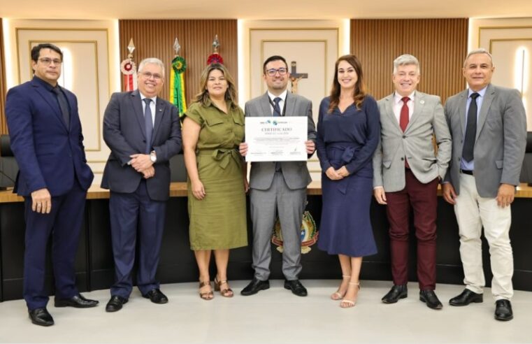 TCE-AM recebe Certificado de Garantia de Qualidade da Atricon